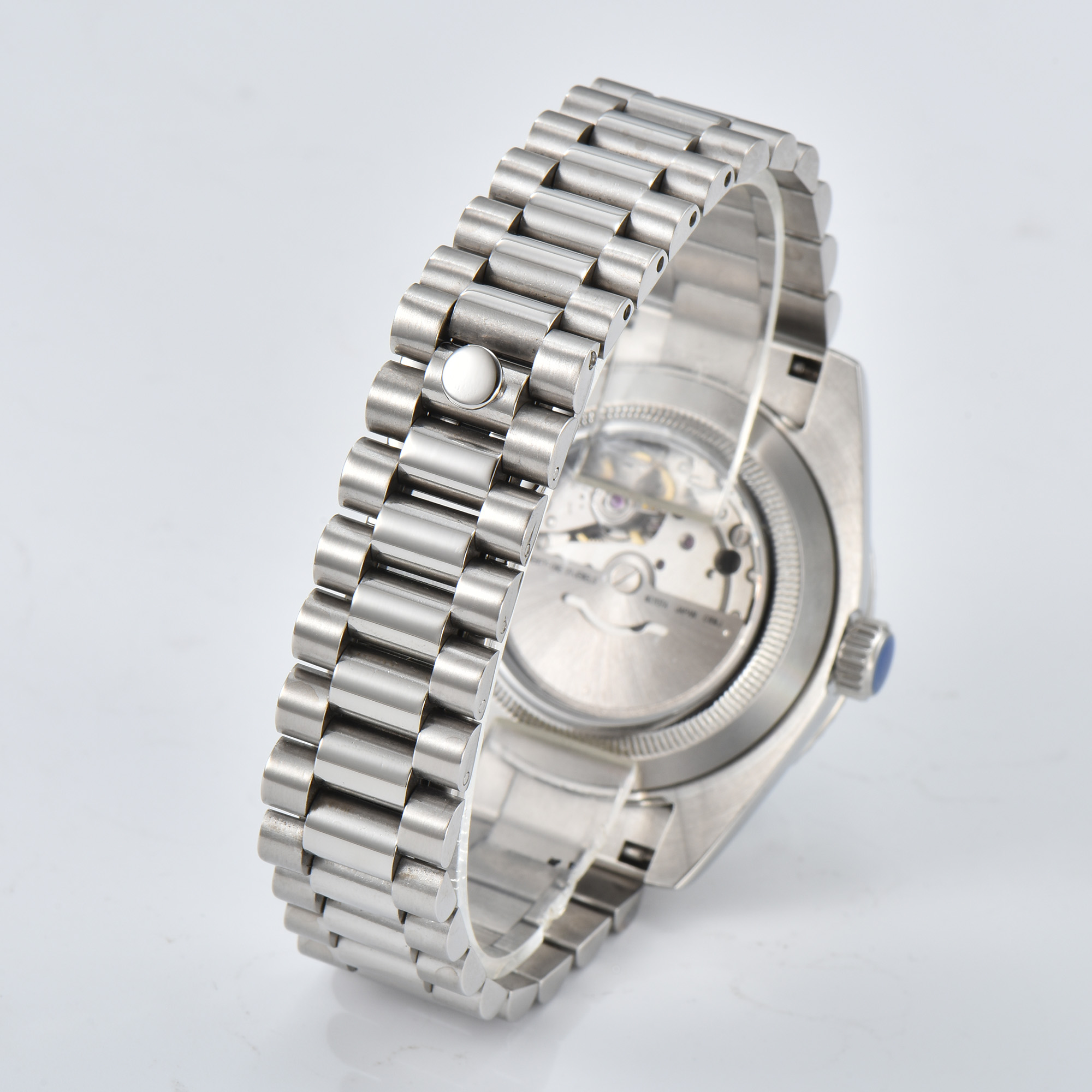Reloj creativo para hombre 40m - Leather Watch Strap reseña y precio